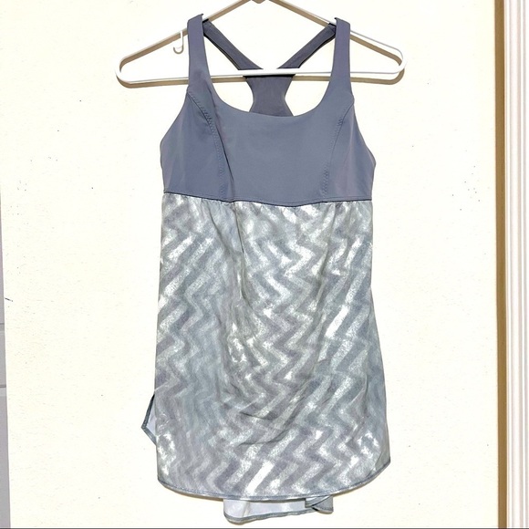 Lululemon Venus Tank in Grey womens size 8 - Picture 4 of 11